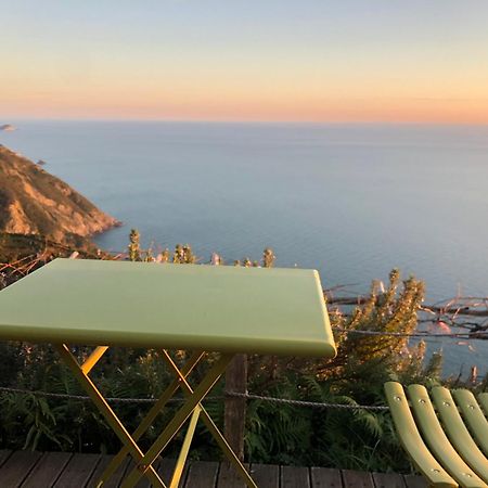 Refuge Uwabio Organic Vineyard Cinqueterre Villa Riomaggiore Bagian luar foto
