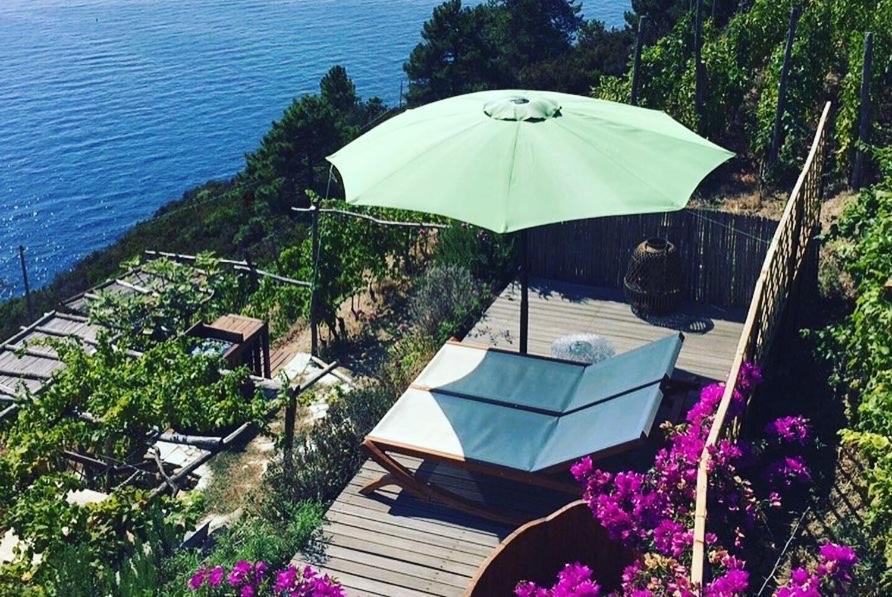 Refuge Uwabio Organic Vineyard Cinqueterre Villa Riomaggiore Bagian luar foto